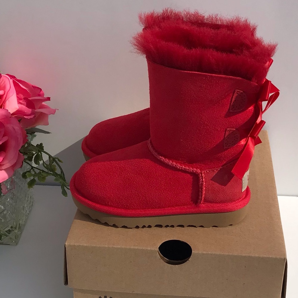 UGG Bailey Bow II Boots - Picture 6 of 8